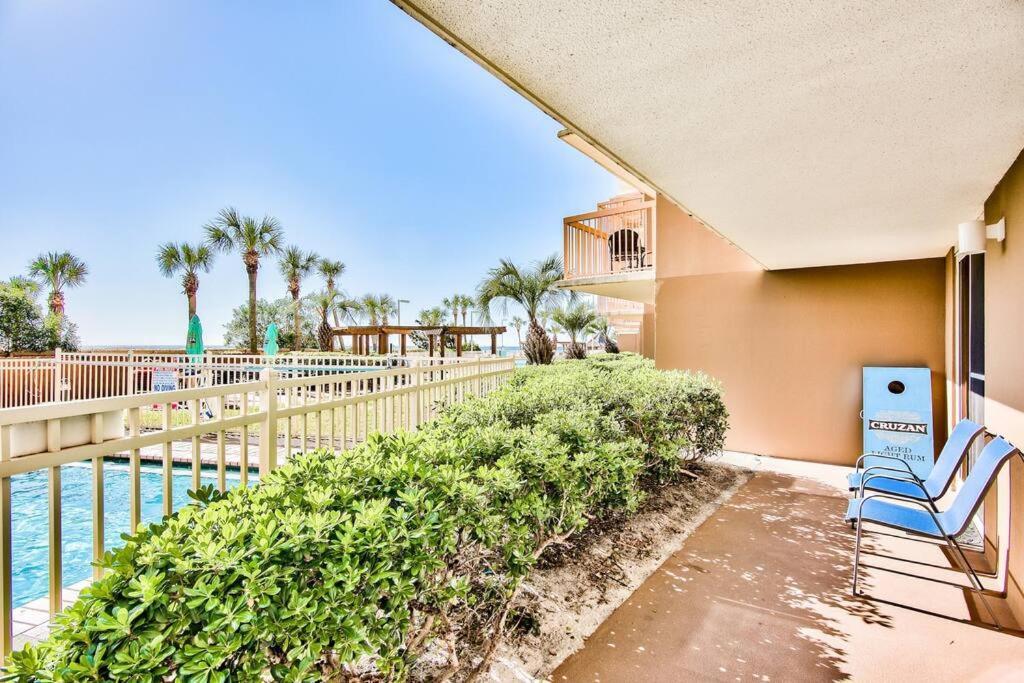 Pelican Beach Resort-Walkout Unit-On The Beach Destin Buitenkant foto