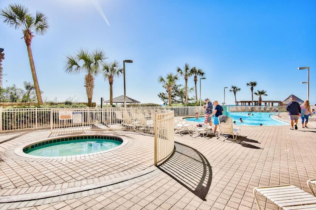 Pelican Beach Resort-Walkout Unit-On The Beach Destin Buitenkant foto
