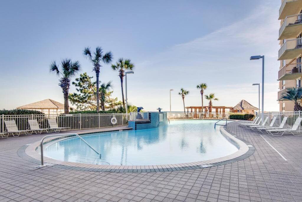 Pelican Beach Resort-Walkout Unit-On The Beach Destin Buitenkant foto