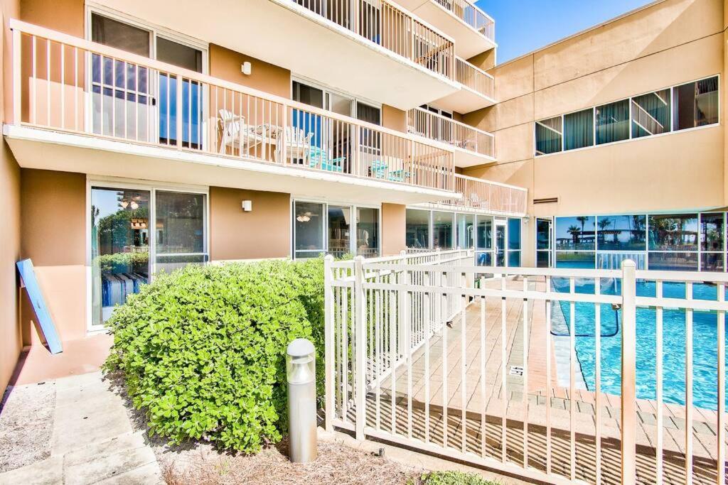 Pelican Beach Resort-Walkout Unit-On The Beach Destin Buitenkant foto